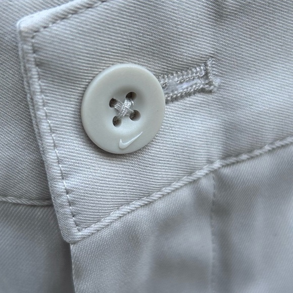 Nike Golf Dri-FIT Pants Size 42x30 Light Khaki Flat Front Moisture Wicking - Picture 6 of 7